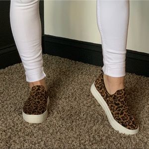 Steve madden slip ons